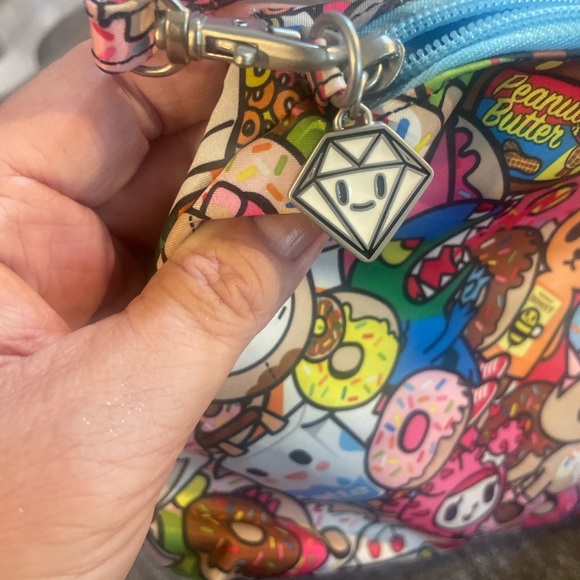 JU-JU-BE  TokiDoki X Ju-Ju-Be Tokipops Be Quick zipper bag/wristlet. NWOT - Picture 4 of 6